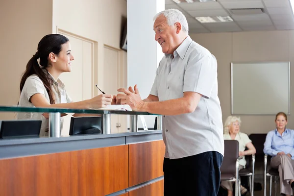 receptionist-1.webp